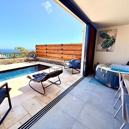Le Reve Bleu Grand Anse Apartment Petite-Ile Ngoại thất bức ảnh