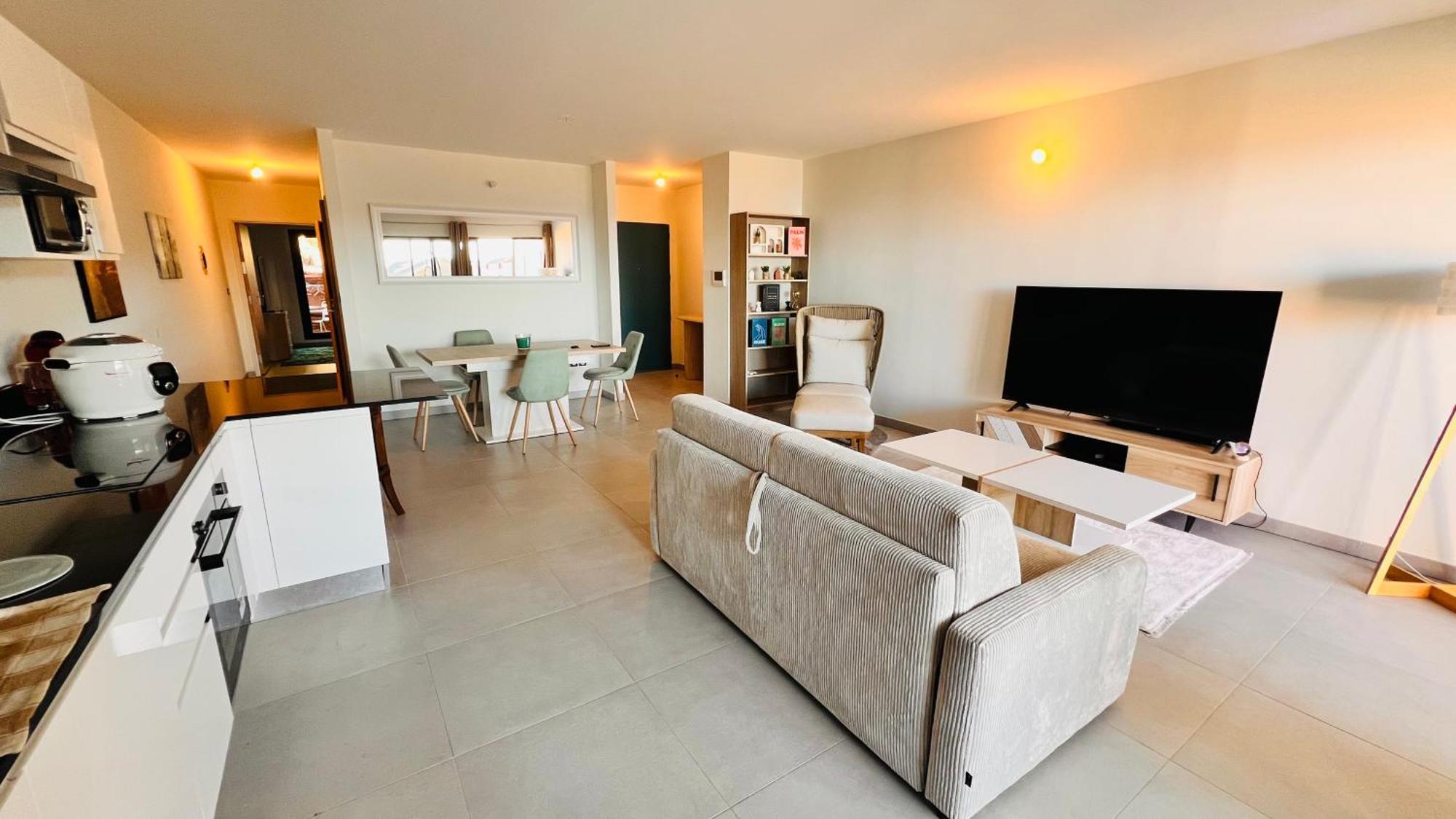 Le Reve Bleu Grand Anse Apartment Petite-Ile Ngoại thất bức ảnh