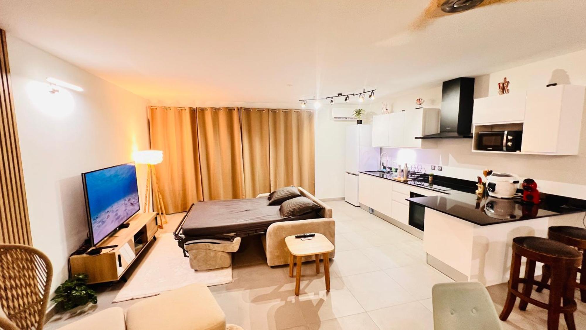 Le Reve Bleu Grand Anse Apartment Petite-Ile Ngoại thất bức ảnh